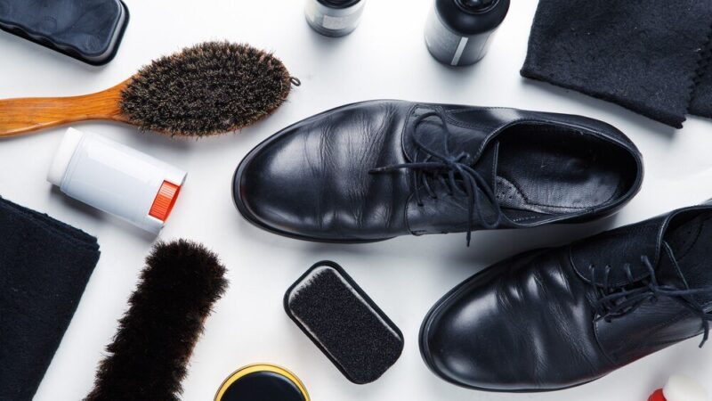 Buty monowskie – nowe zasady wyboru i ich wpływ na komfort służby