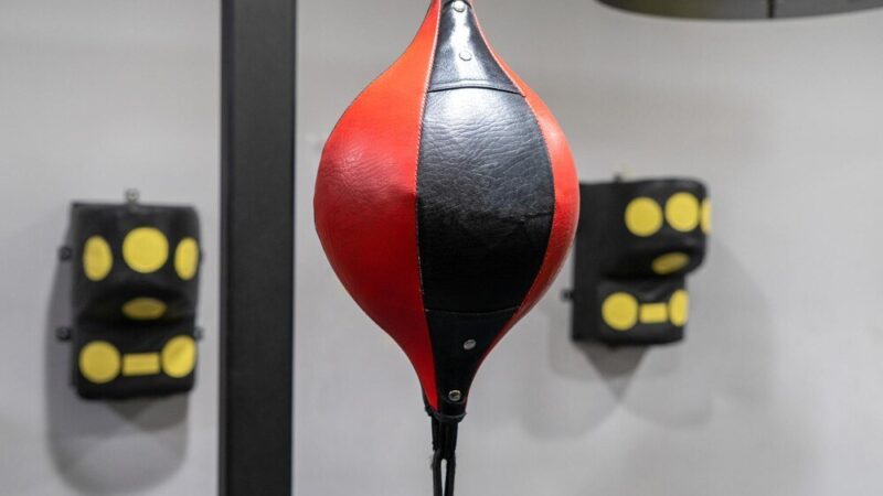 Ile trwa walka bokserska i ile jest rund w boksie?