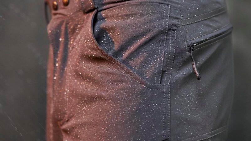 Spodnie wodoodporne dla służb mundurowych: jak wybrać najlepsze modele